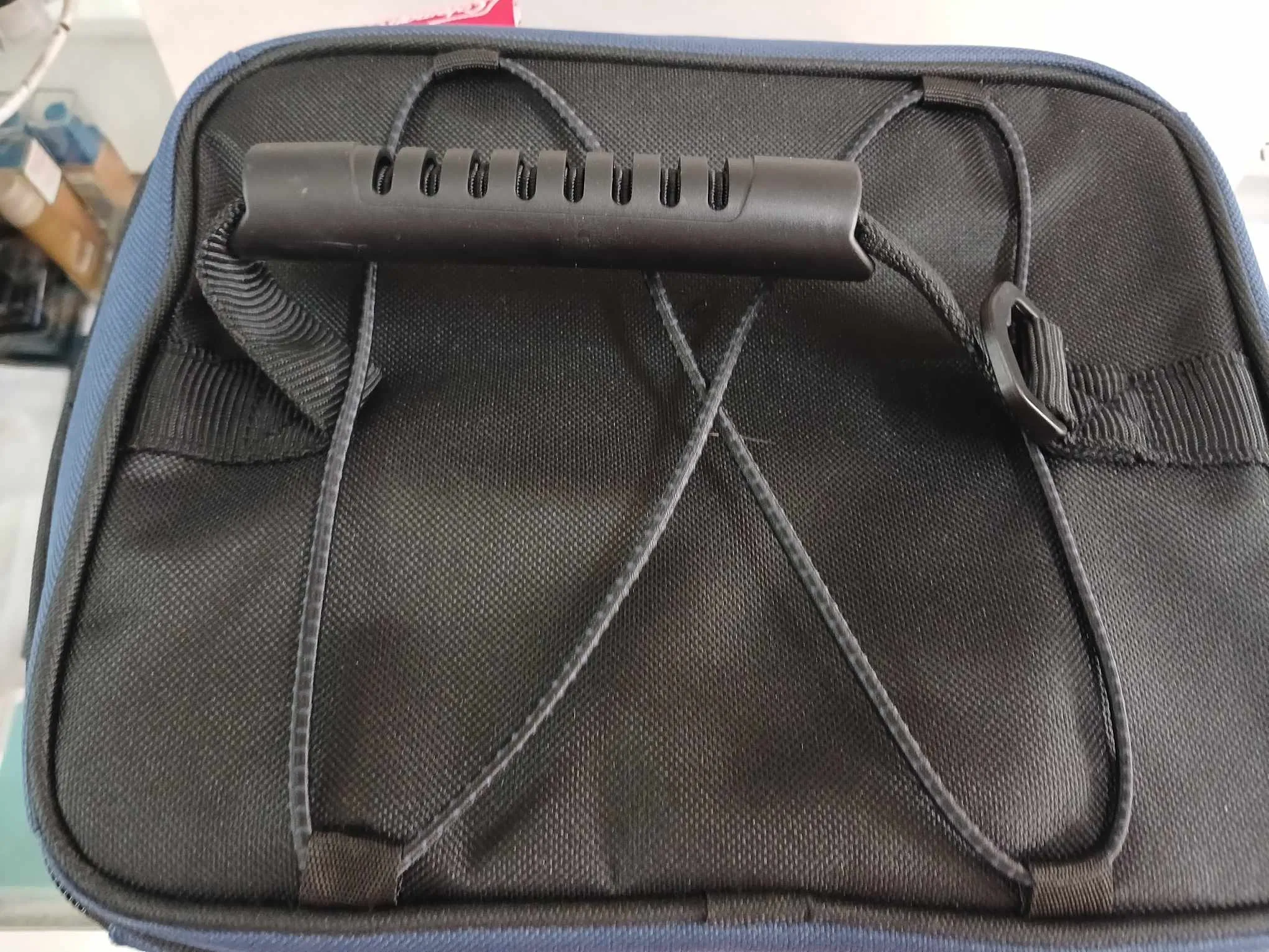Coleman 10 Can Rugged Lunch Box Blue / Black